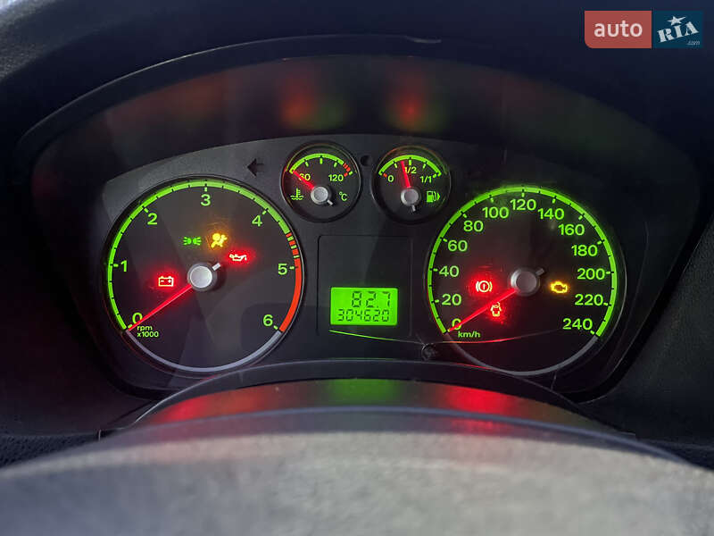 Хэтчбек Ford Focus 2006 в Рудки фото 13 Хэтчбек Ford Focus 2006 в Рудки