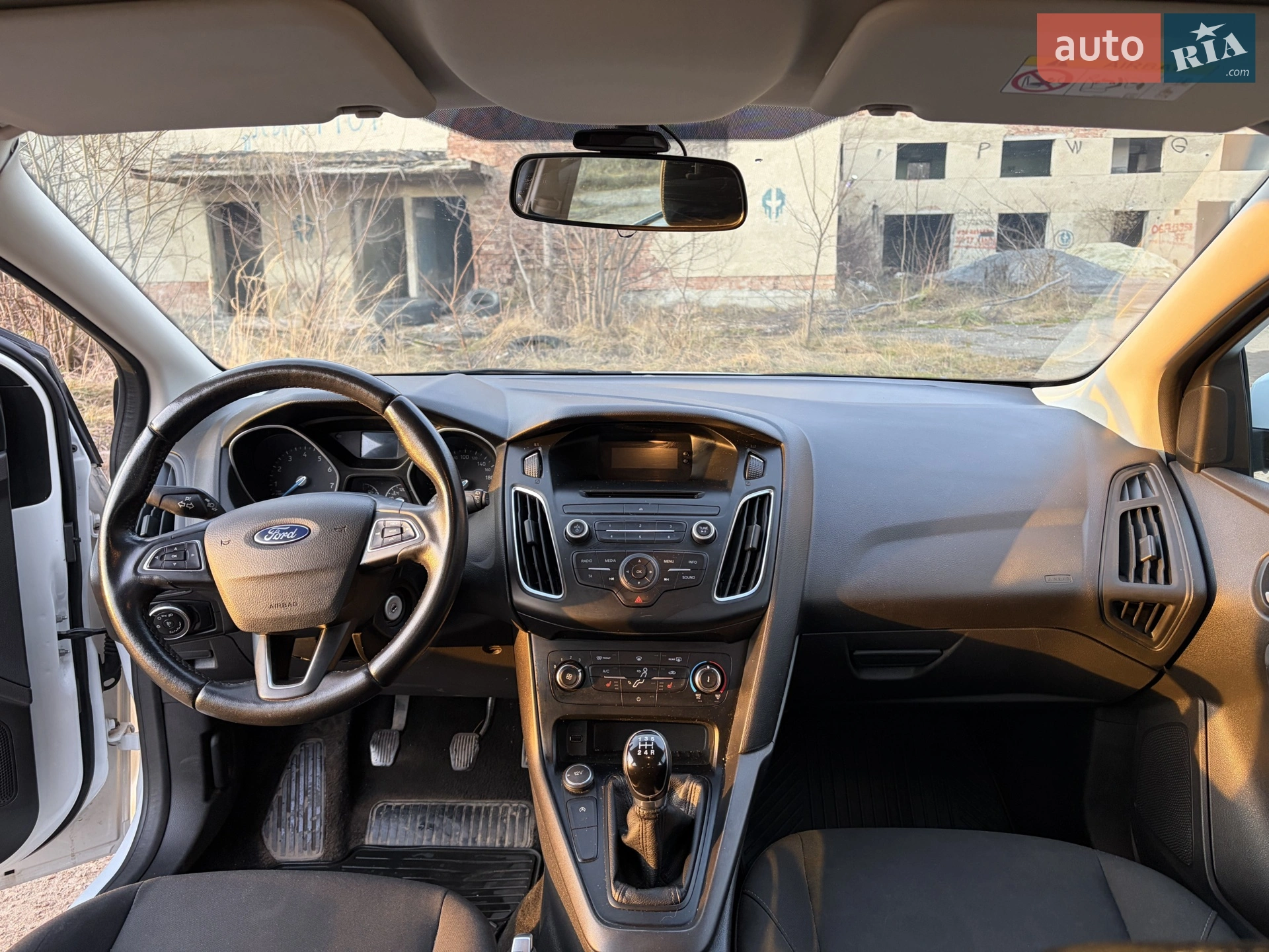 2016 Ford Focus - мініатюра 9