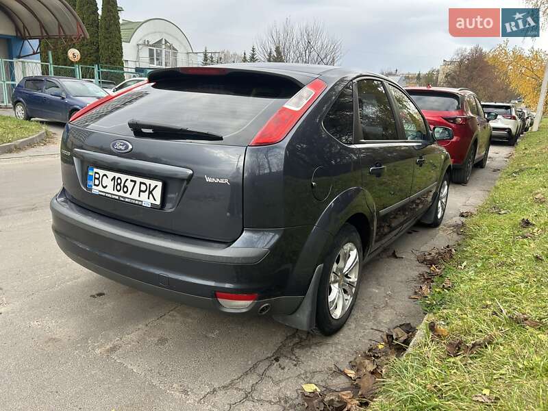 Хэтчбек Ford Focus 2006 в Львове