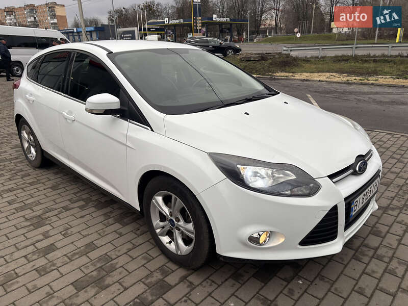 Хэтчбек Ford Focus 2013 в Полтаве