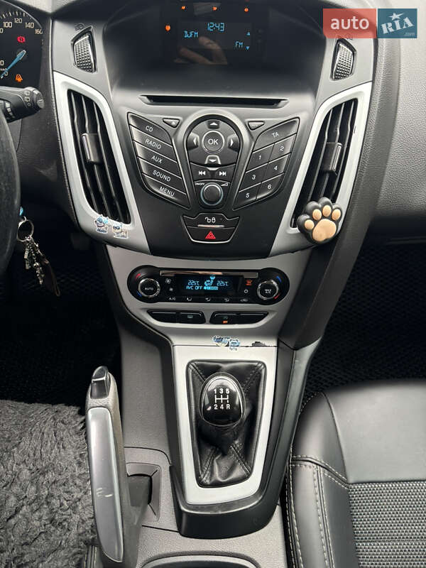 Хэтчбек Ford Focus 2013 в Полтаве