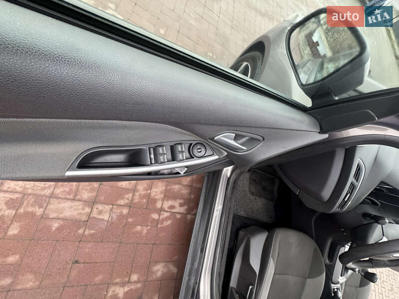 Универсал Ford Focus 2011 в Ровно
