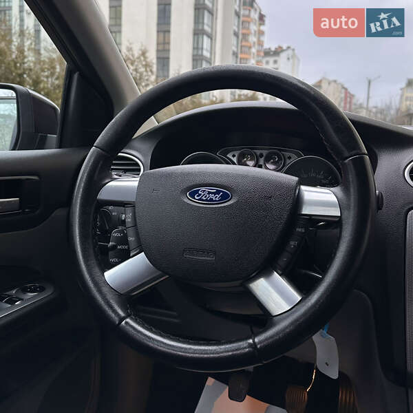 Хэтчбек Ford Focus 2008 в Ивано-Франковске