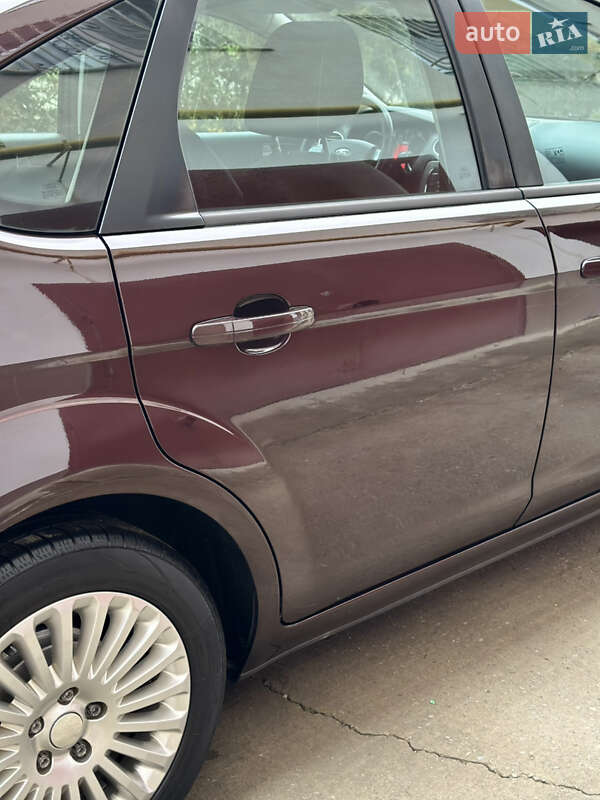 Хэтчбек Ford Focus 2008 в Ивано-Франковске