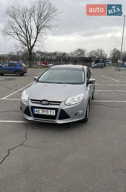 Хэтчбек Ford Focus 2013 в Днепре
