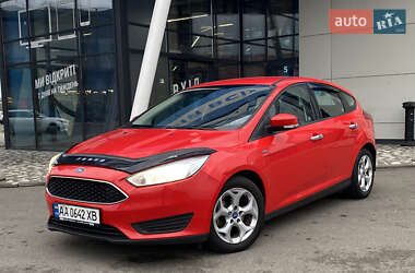 Хэтчбек Ford Focus 2015 в Киеве