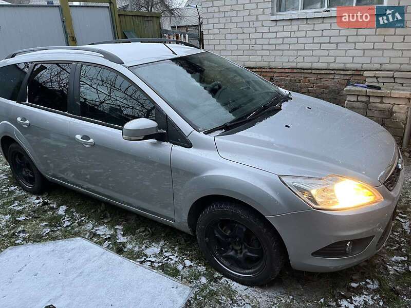 Универсал Ford Focus 2010 в Шостке