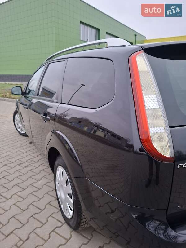 Універсал Ford Focus 2010 в Запоріжжі