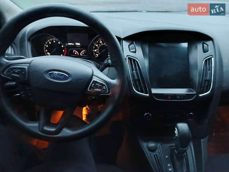 Седан Ford Focus 2017 в Києві