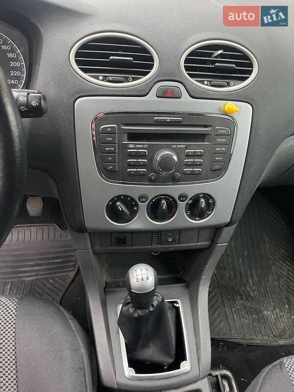 Универсал Ford Focus 2007 в Киеве фото 13 Универсал Ford Focus 2007 в Киеве