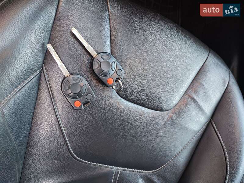 Хэтчбек Ford Focus 2015 в Чернигове