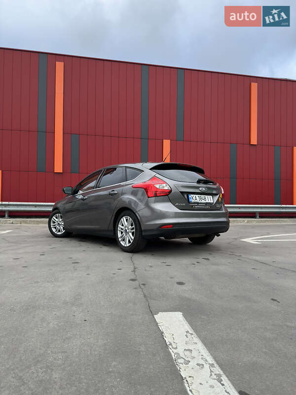 Хэтчбек Ford Focus 2013 в Киеве