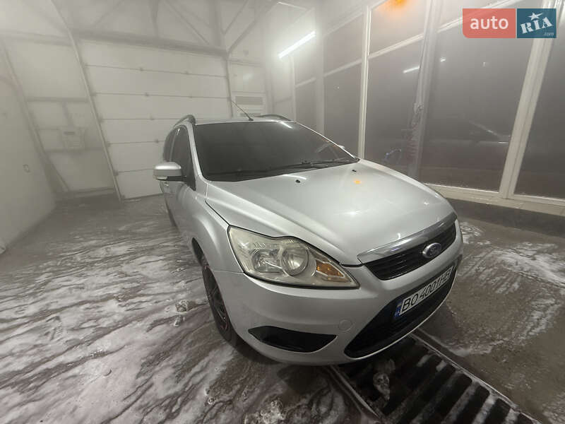 2010 Ford Focus, VIN WF0SXXGCDSAY57790:plate — photo 1 (autoria)