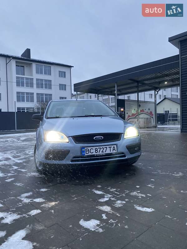 Седан Ford Focus 2006 в Дрогобыче