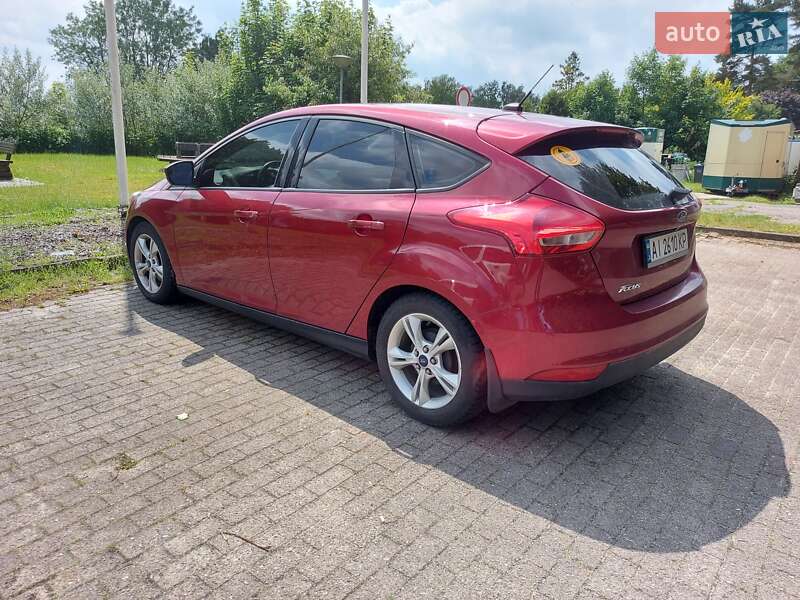 Хетчбек Ford Focus 2015 в Києві