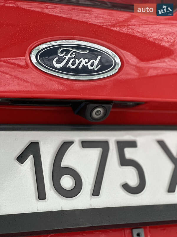 Седан Ford Focus 2015 в Дніпрі