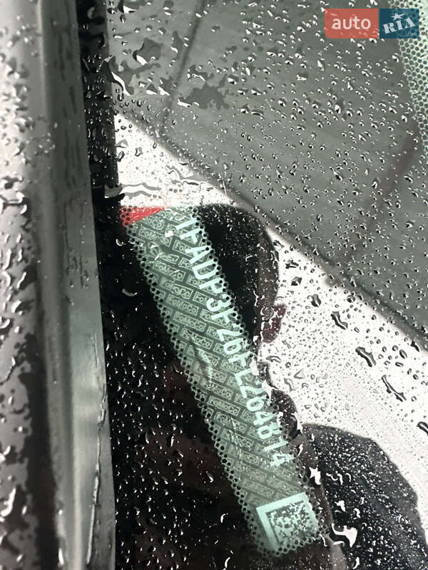 Седан Ford Focus 2015 в Дніпрі