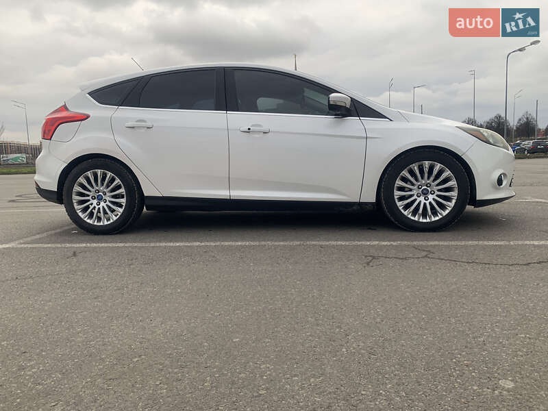 Хетчбек Ford Focus 2012 в Києві