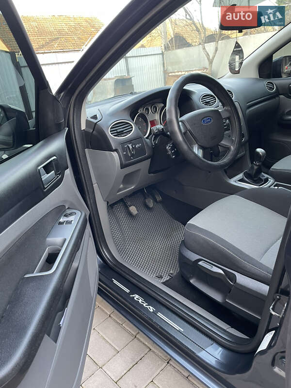 Універсал Ford Focus 2010 в Мукачевому