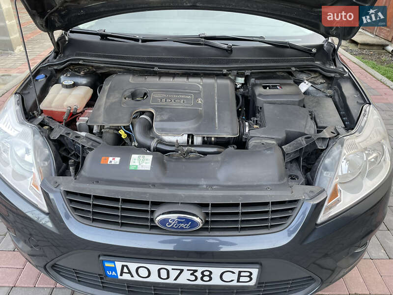 Універсал Ford Focus 2010 в Мукачевому