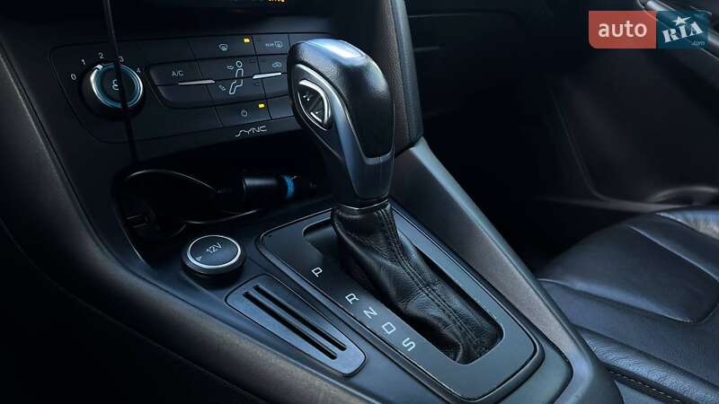 Хетчбек Ford Focus 2015 в Києві
