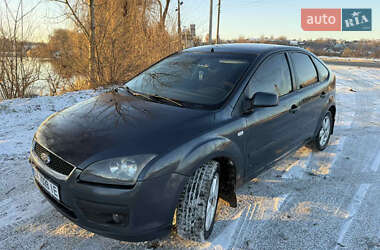 Хэтчбек Ford Focus 2005 в Изяславе