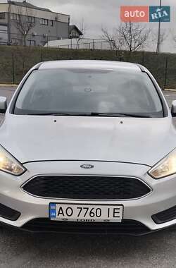 Седан Ford Focus 2017 в Ужгороді