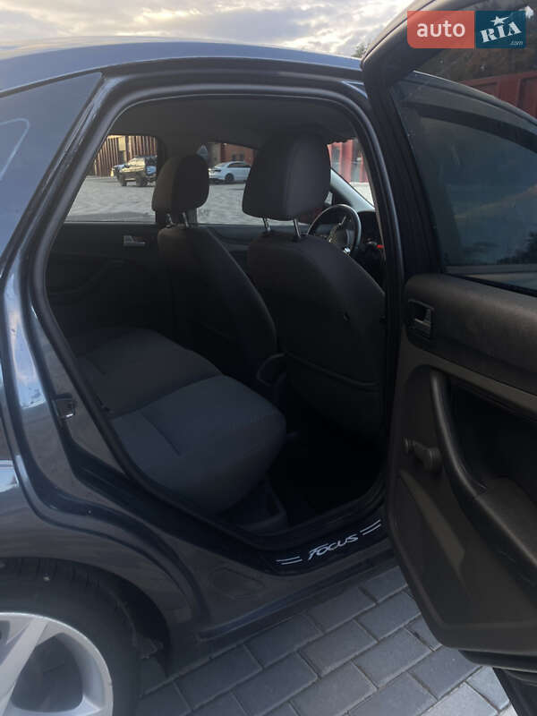 Хетчбек Ford Focus 2007 в Львові фото 10 Хетчбек Ford Focus 2007 в Львові