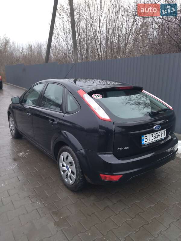 Хэтчбек Ford Focus 2010 в Полтаве