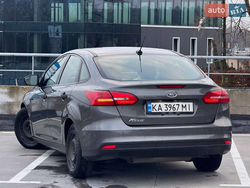 Седан Ford Focus 2017 в Києві