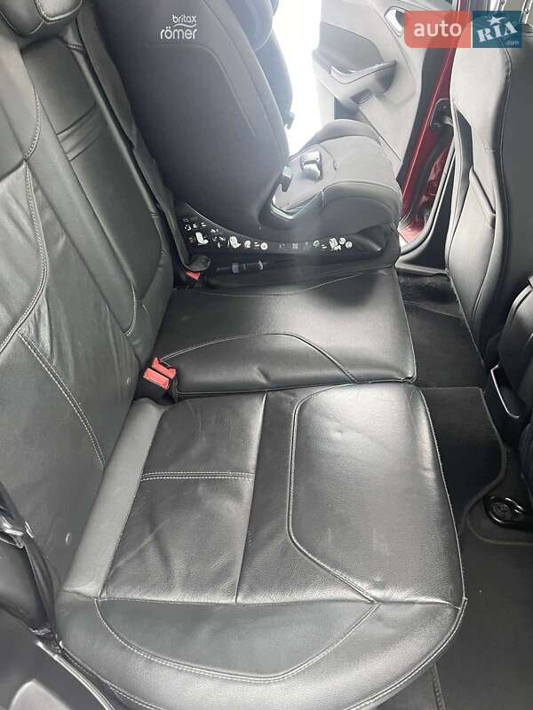 Седан Ford Focus 2015 в Києві