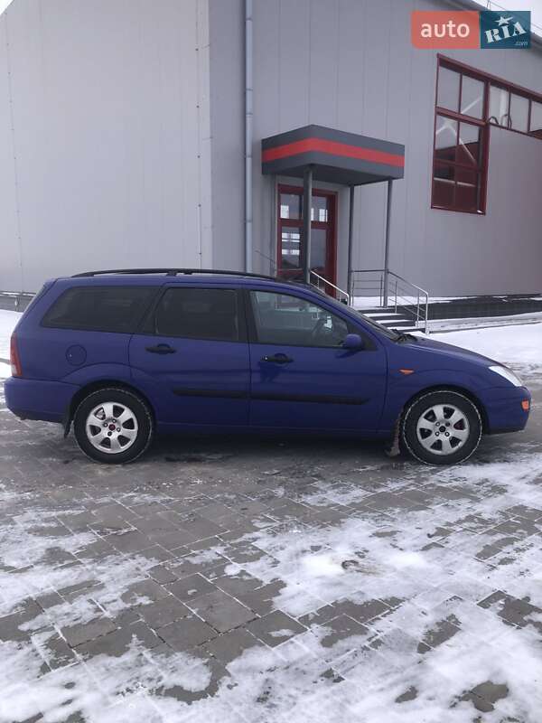 Универсал Ford Focus 2000 в Ровно