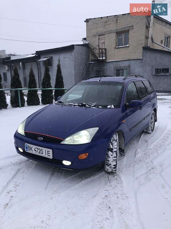 Универсал Ford Focus 2000 в Ровно