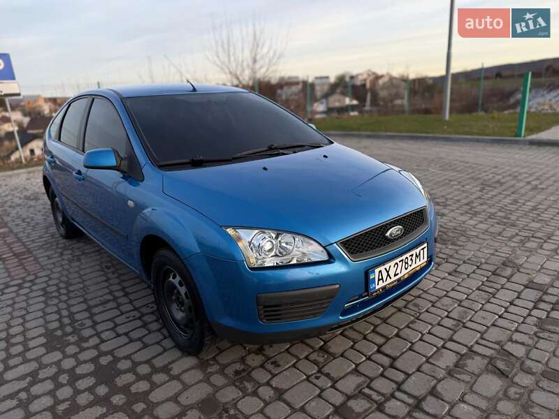 Хетчбек Ford Focus 2006 в Чернівцях фото 6 Хетчбек Ford Focus 2006 в Чернівцях