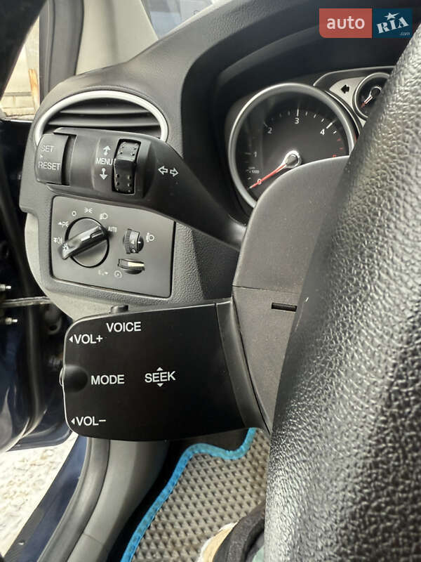 Універсал Ford Focus 2010 в Києві фото 25 Універсал Ford Focus 2010 в Києві