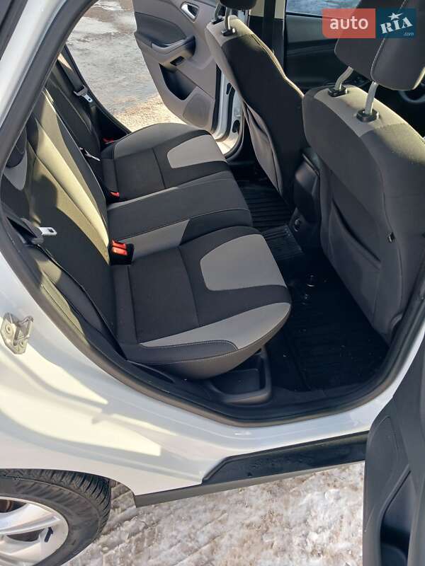 Хетчбек Ford Focus 2012 в Черкасах