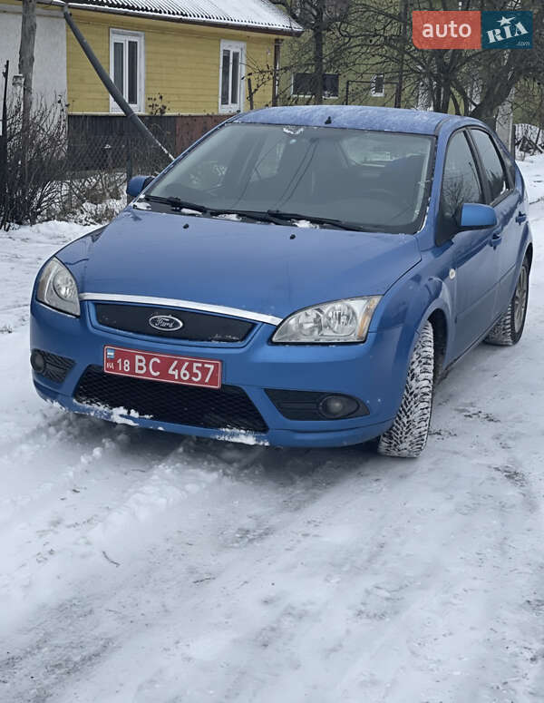 Хэтчбек Ford Focus 2007 в Владимире