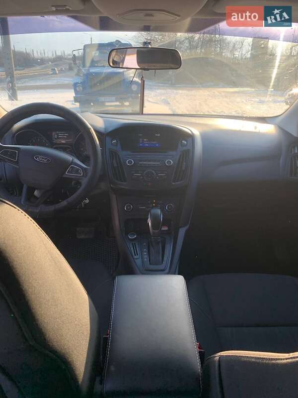 Седан Ford Focus 2016 в Тернополі