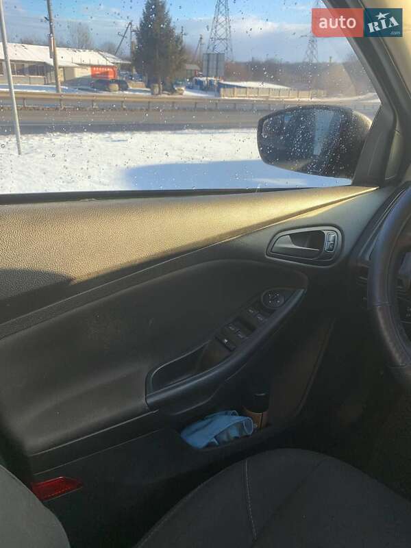 Седан Ford Focus 2016 в Тернополі