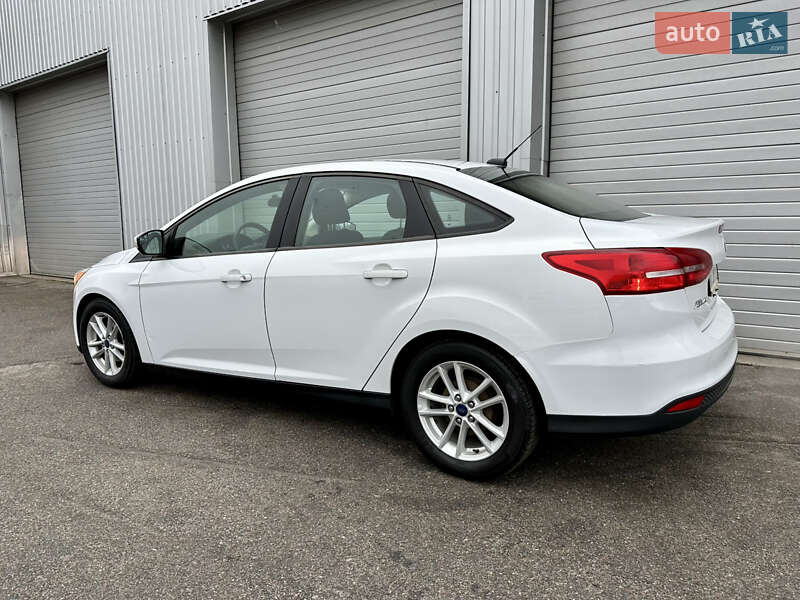 Седан Ford Focus 2017 в Киеве