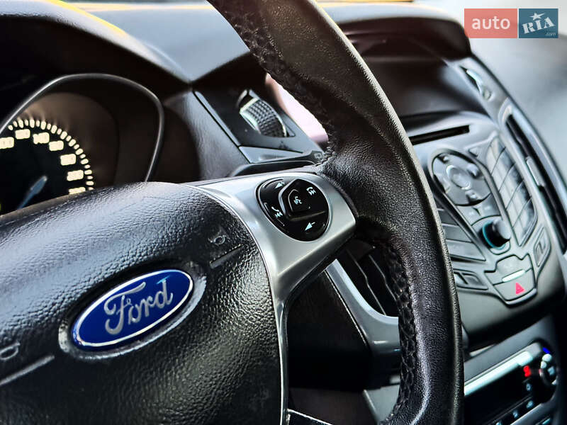 Универсал Ford Focus 2013 в Стрые