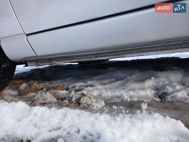 Универсал Ford Focus 2004 в Тернополе фото 39 Универсал Ford Focus 2004 в Тернополе