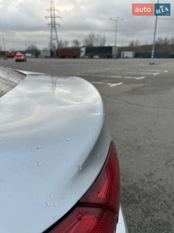 Седан Ford Focus 2018 в Киеве