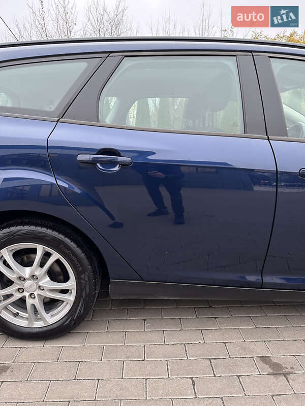 Универсал Ford Focus 2012 в Ровно