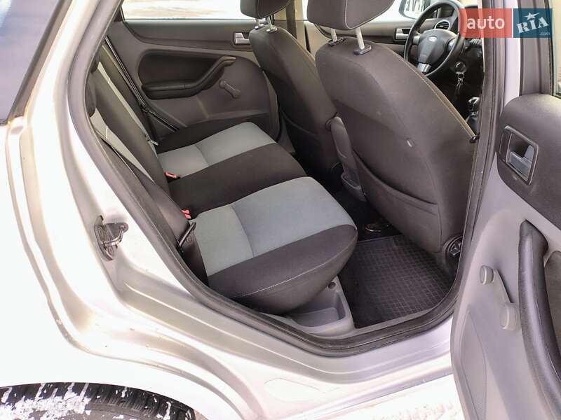 Хетчбек Ford Focus 2011 в Броварах фото 22 Хетчбек Ford Focus 2011 в Броварах