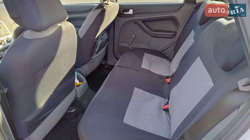 Универсал Ford Focus 2006 в Самборе