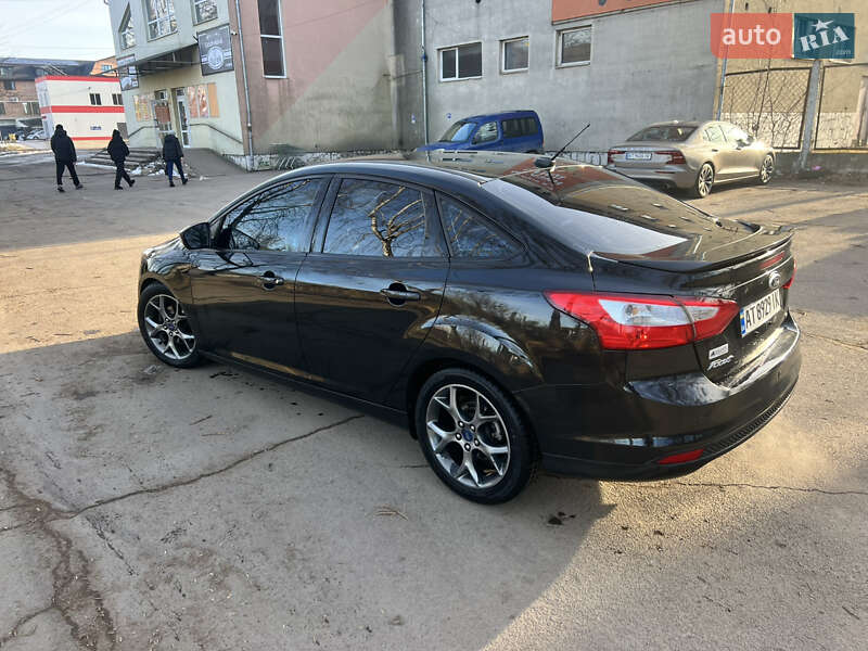 Седан Ford Focus 2013 в Калуше фото 34 Седан Ford Focus 2013 в Калуше