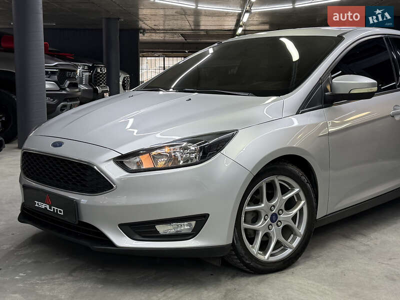 Хэтчбек Ford Focus 2015 в Одессе