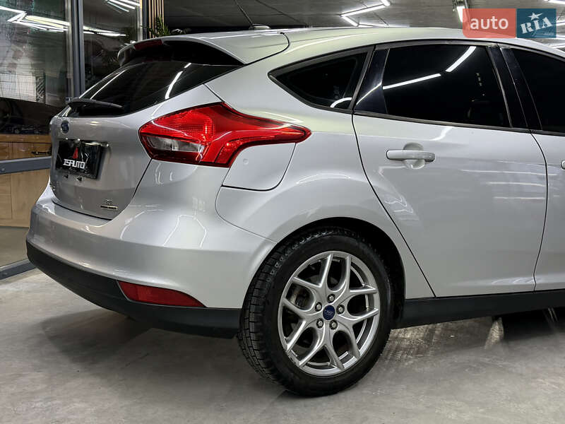 Хэтчбек Ford Focus 2015 в Одессе