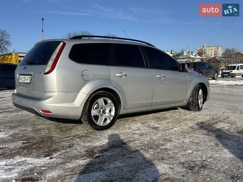 Універсал Ford Focus 2010 в Житомирі